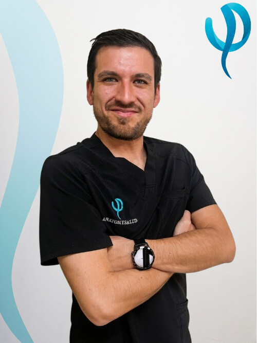 Kinesiólogo Sebastián Carmona